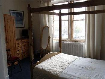 The Isles Inn Portree Extérieur photo