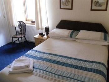 The Isles Inn Portree Extérieur photo