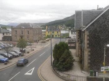 The Isles Inn Portree Extérieur photo